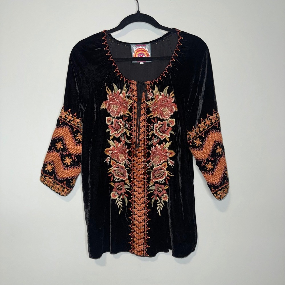 Johnny Was Velvet Embroidered Tunic Top Black Orange Floral‎ 3/4 Sleeve Size S